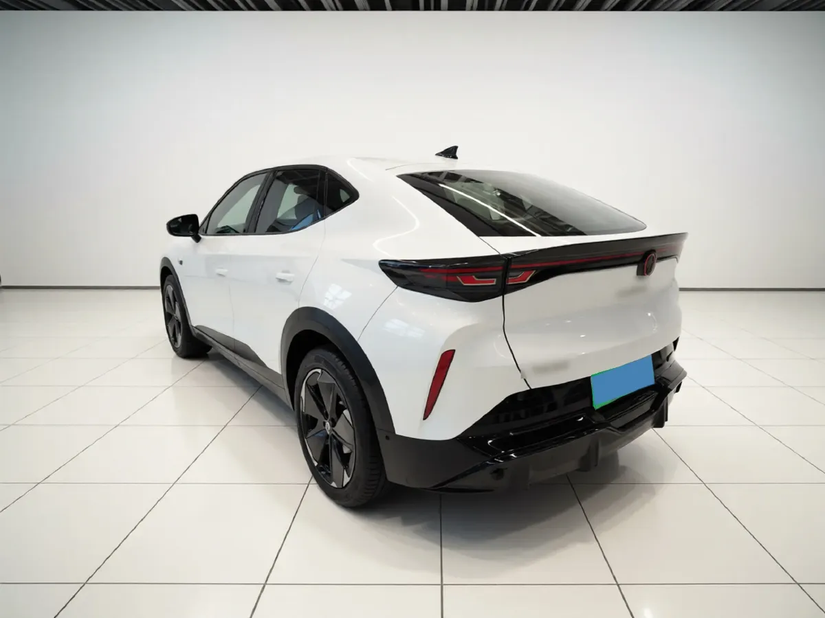 2024 Volkswagen ID.UNYX 06 BEV 82.4KWH,autocango,china used car exporter,china ev exporter,chinese used car exporter,chinese used ev exporter