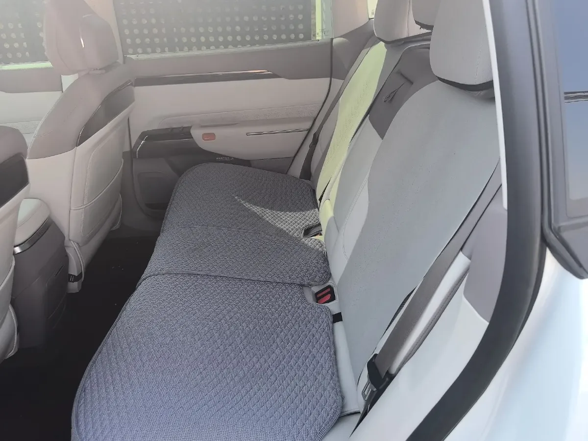 2025 Zeekr 7X BEV 75KWH,autocango,china used car exporter,china ev exporter,chinese used car exporter,chinese used ev exporter