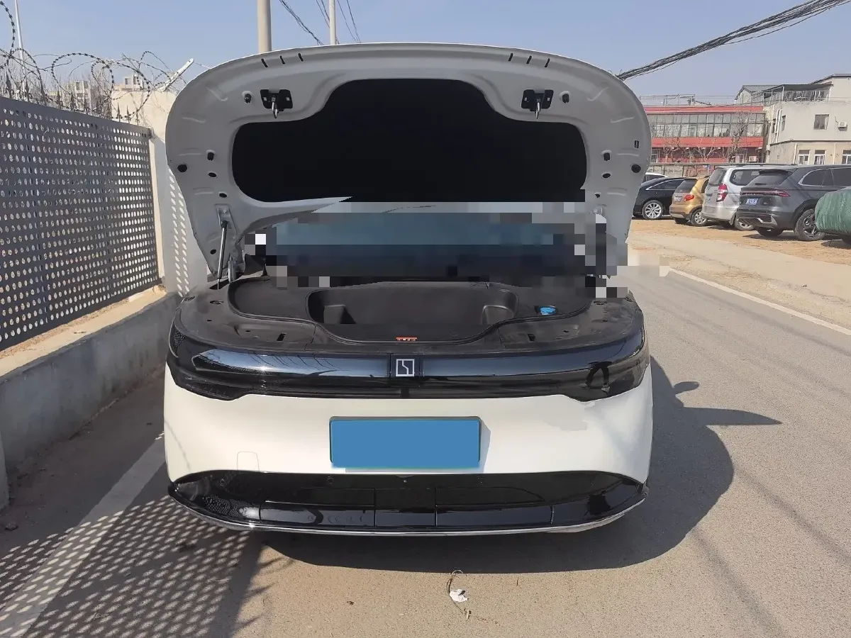 2025 Zeekr 7X BEV 75KWH,autocango,china used car exporter,china ev exporter,chinese used car exporter,chinese used ev exporter