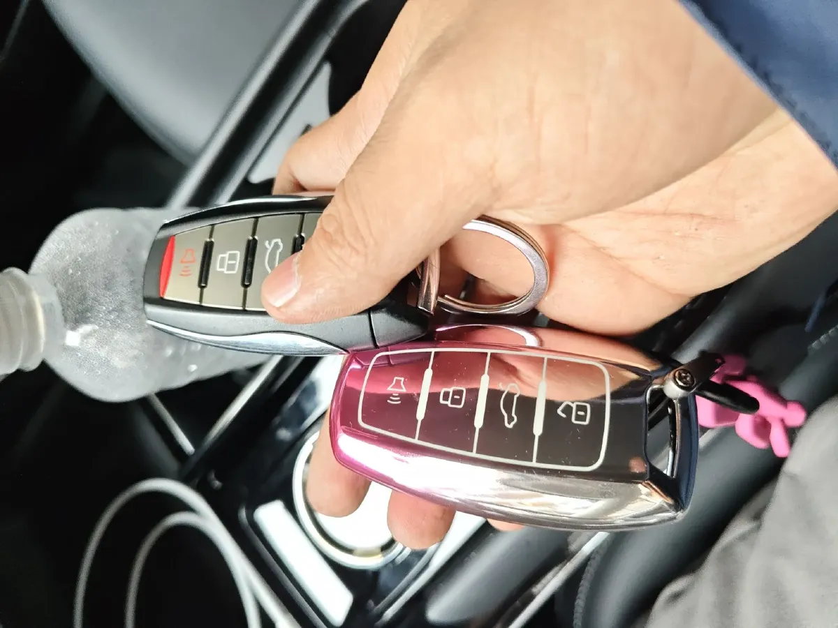 2021 Haval H6 2.0T 211HP L4 7DCT,autocango,china used car exporter,china ev exporter,chinese used car exporter,chinese used ev exporter