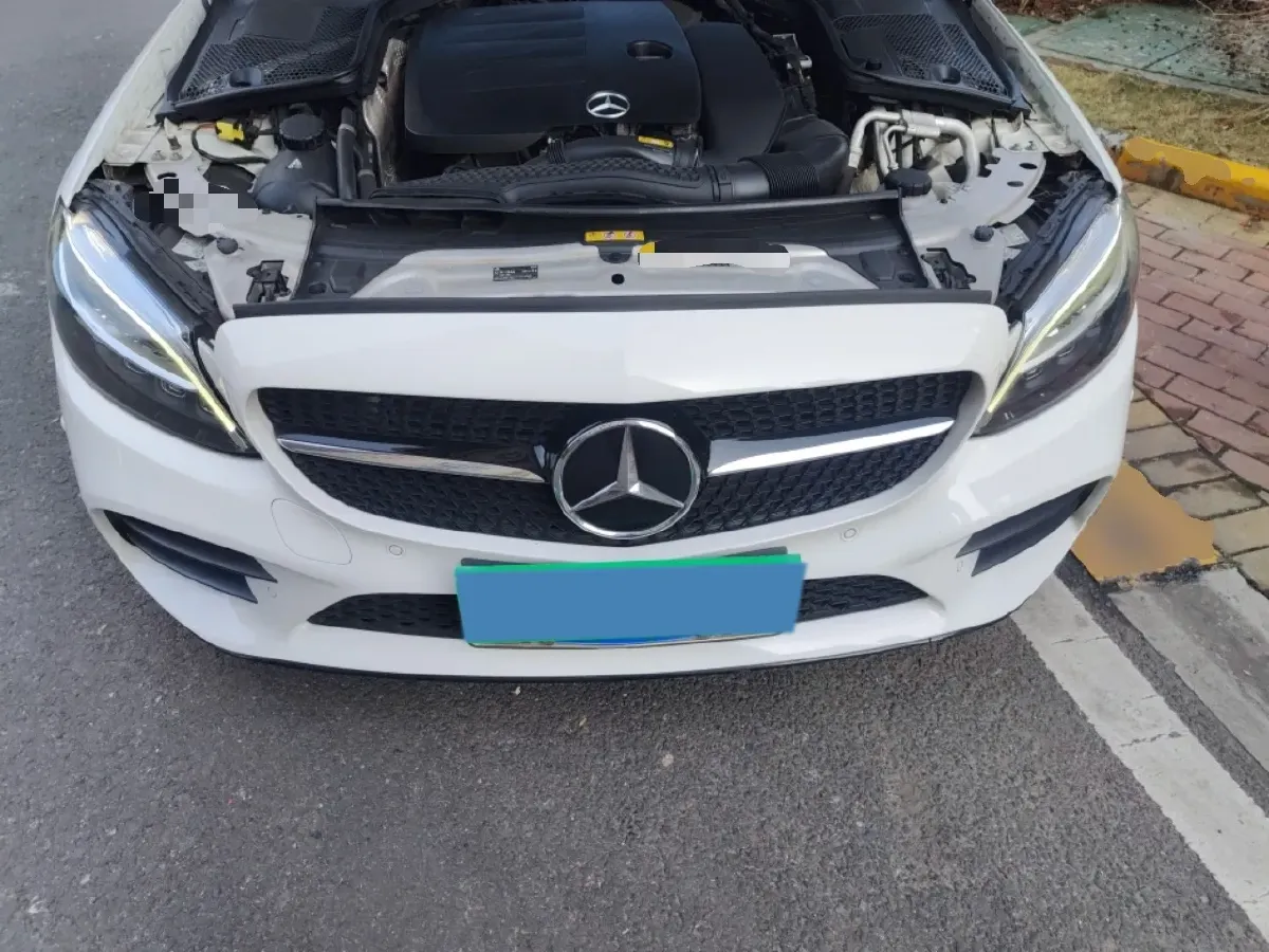2021 Mercedes-Benz C Class 1.5T 184HP L4 9AT,autocango,china used car exporter,china ev exporter,chinese used car exporter,chinese used ev exporter