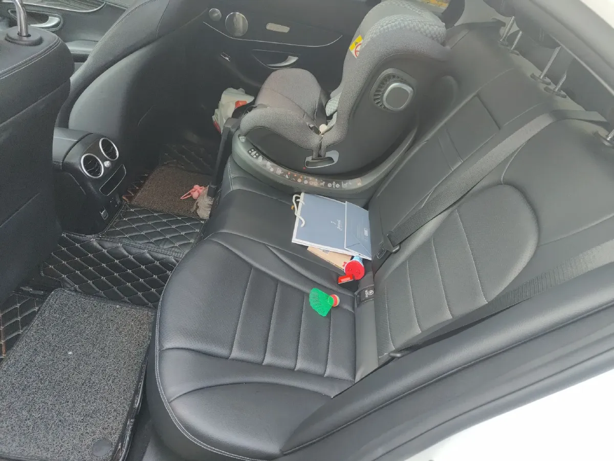 2021 Mercedes-Benz C Class 1.5T 184HP L4 9AT,autocango,china used car exporter,china ev exporter,chinese used car exporter,chinese used ev exporter