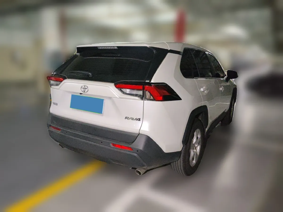 2024 Toyota Corolla Cross 2.0L 152HP L4 E-CVT Hybrid,autocango,china used car exporter,china ev exporter,chinese used car exporter,chinese used ev exporter