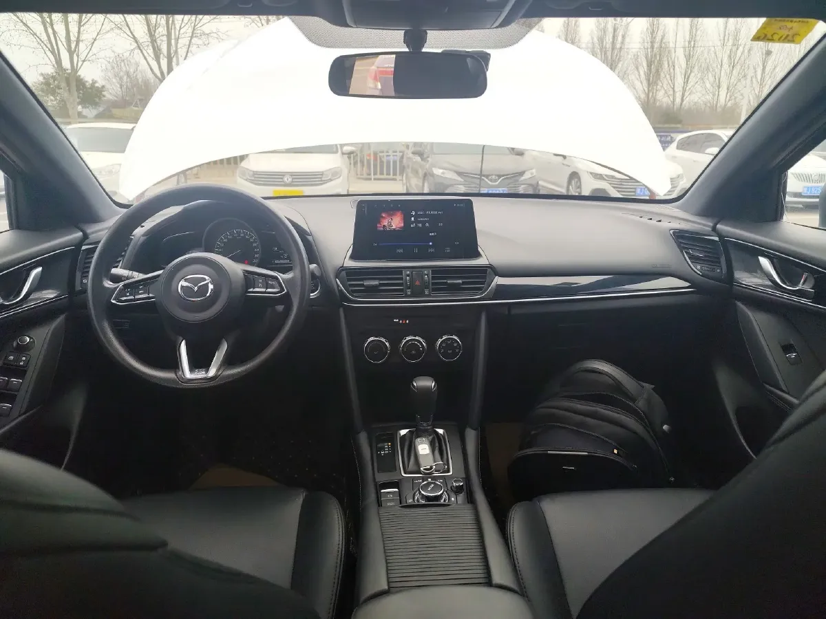 2021 Mazda CX-4 2.0L 158HP L4 6AT,autocango,china used car exporter,china ev exporter,chinese used car exporter,chinese used ev exporter