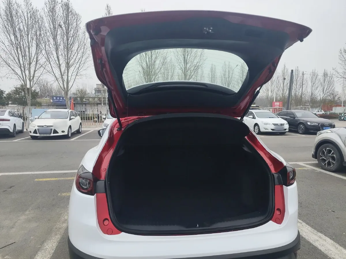 2021 Mazda CX-4 2.0L 158HP L4 6AT,autocango,china used car exporter,china ev exporter,chinese used car exporter,chinese used ev exporter