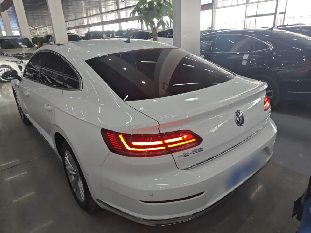 2020 Volkswagen CC 2.0T 186HP L4 7DCT,autocango,china used car exporter,china ev exporter,chinese used car exporter,chinese used ev exporter