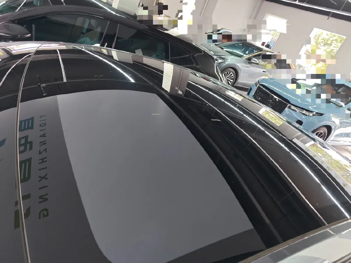 2025 Tesla Model Y BEV 62.5KWH,autocango,china used car exporter,china ev exporter,chinese used car exporter,chinese used ev exporter