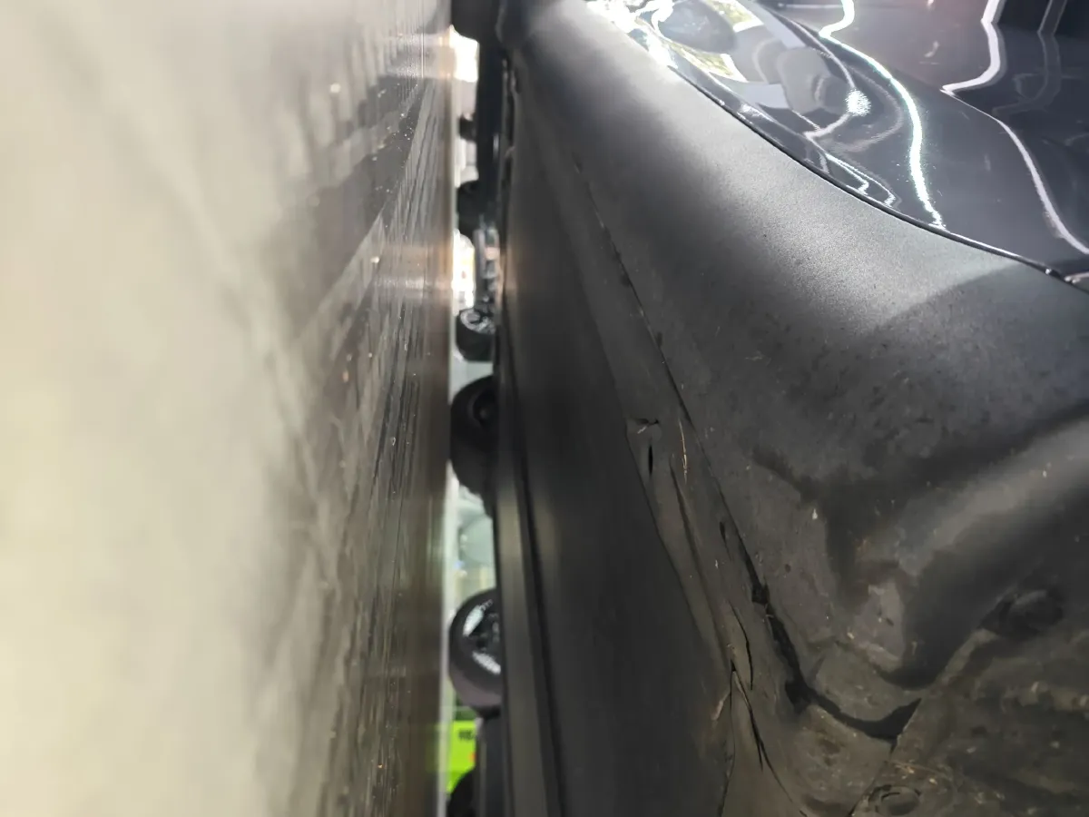 2025 Tesla Model Y BEV 62.5KWH,autocango,china used car exporter,china ev exporter,chinese used car exporter,chinese used ev exporter