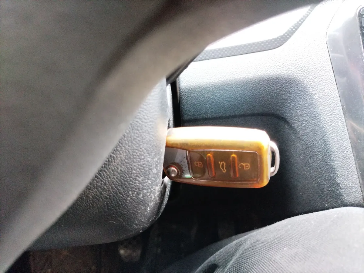 2015 Volkswagen Jetta 1.4L 90HP L4 5MT,autocango,china used car exporter,china ev exporter,chinese used car exporter,chinese used ev exporter