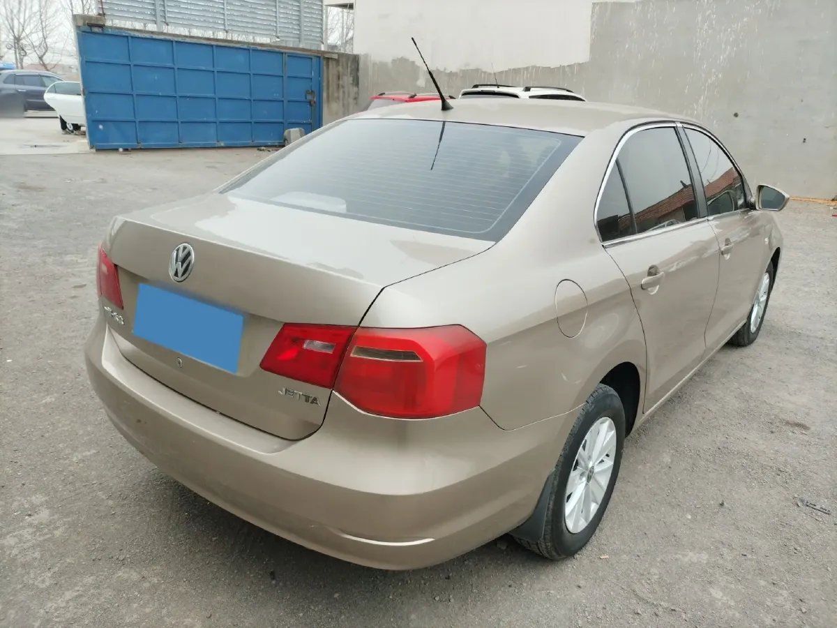 2015 Volkswagen Jetta 1.4L 90HP L4 5MT,autocango,china used car exporter,china ev exporter,chinese used car exporter,chinese used ev exporter