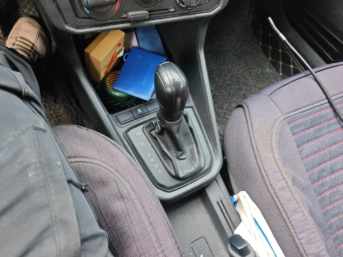 2021 Volkswagen Santana 1.5L 112HP L4 6AT,autocango,china used car exporter,china ev exporter,chinese used car exporter,chinese used ev exporter