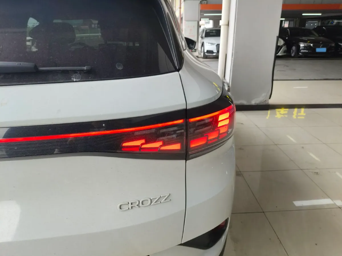 2022 Volkswagen ID.4 Crozz BEV 55.7KWH,autocango,china used car exporter,china ev exporter,chinese used car exporter,chinese used ev exporter