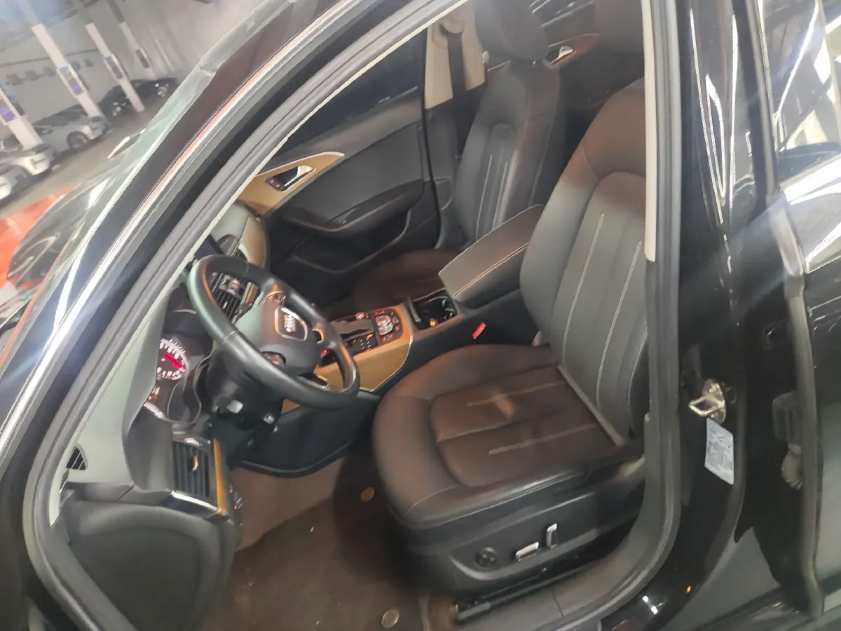 2018 Audi A6L 2.5L 204HP V6 CVT,autocango,china used car exporter,china ev exporter,chinese used car exporter,chinese used ev exporter