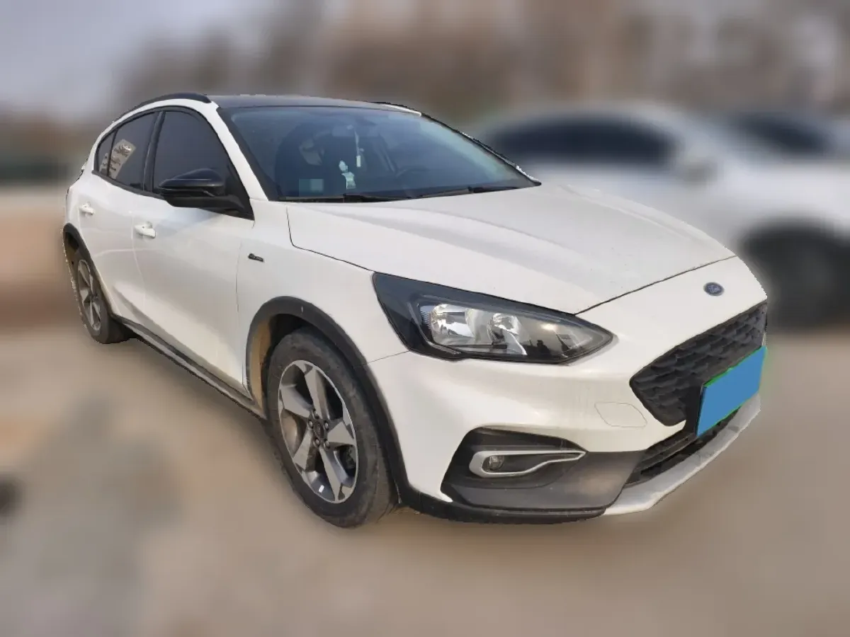2020 Ford Focus Active 1.5T 174HP L3 8AT,autocango,china used car exporter,china ev exporter,chinese used car exporter,chinese used ev exporter