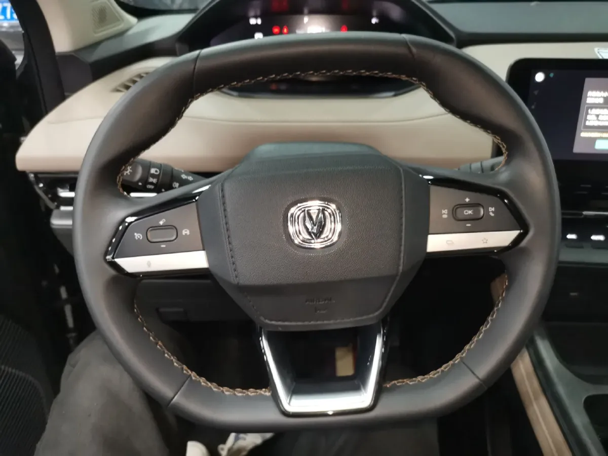 2022 ChangAn CS55 Plus 1.5T 188HP L4 7DCT,autocango,china used car exporter,china ev exporter,chinese used car exporter,chinese used ev exporter