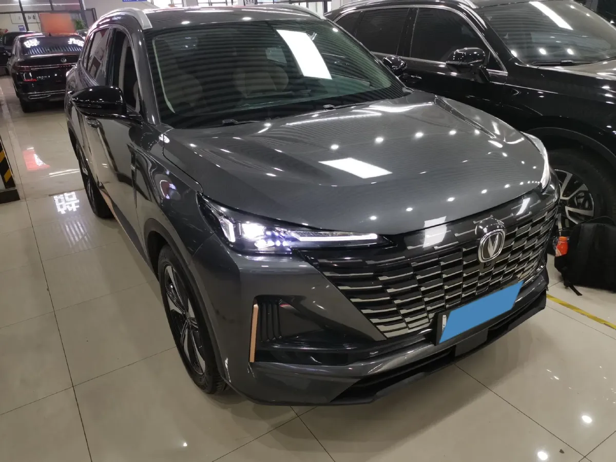 2022 ChangAn CS55 Plus 1.5T 188HP L4 7DCT,autocango,china used car exporter,china ev exporter,chinese used car exporter,chinese used ev exporter