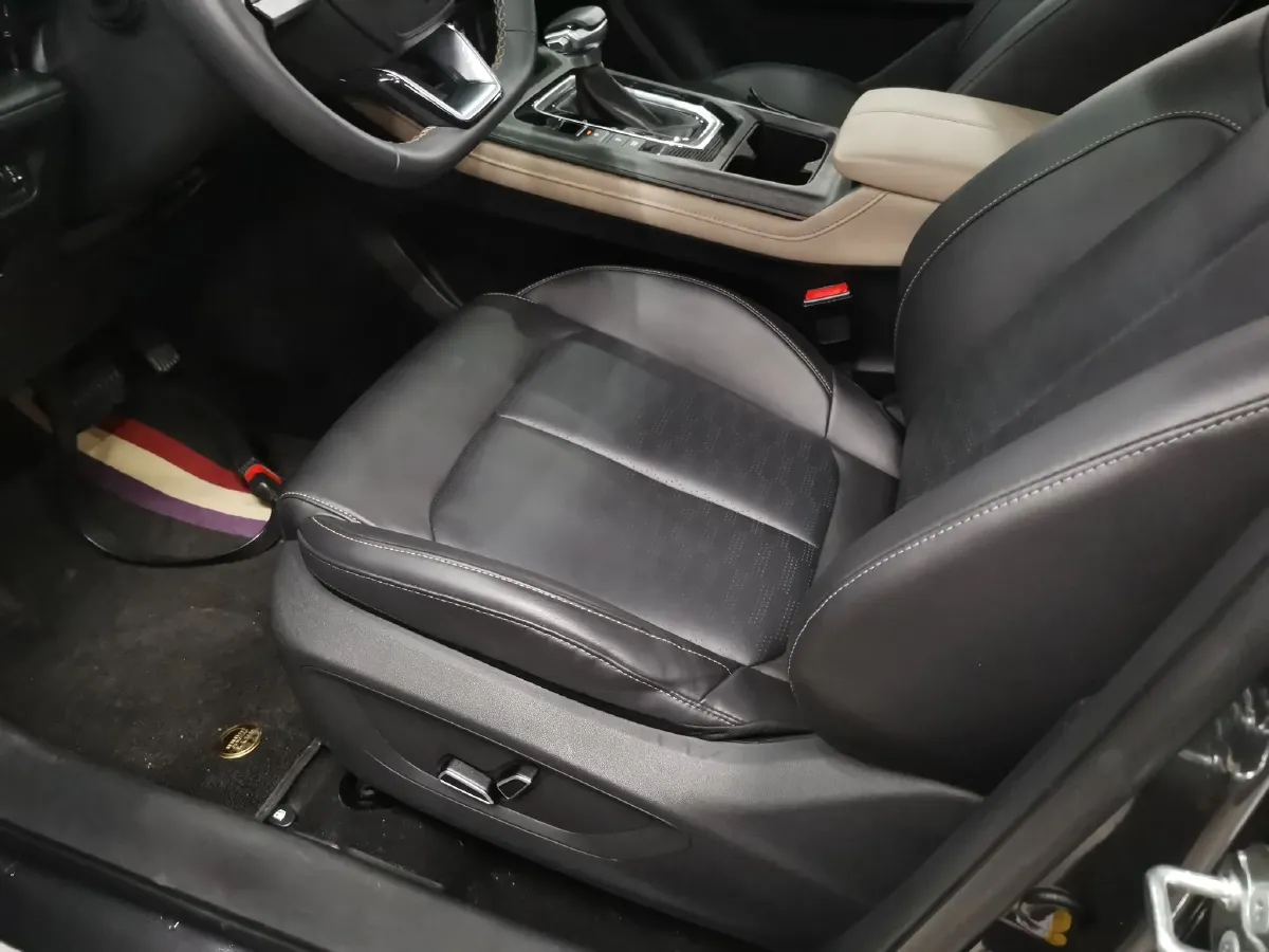 2022 ChangAn CS55 Plus 1.5T 188HP L4 7DCT,autocango,china used car exporter,china ev exporter,chinese used car exporter,chinese used ev exporter