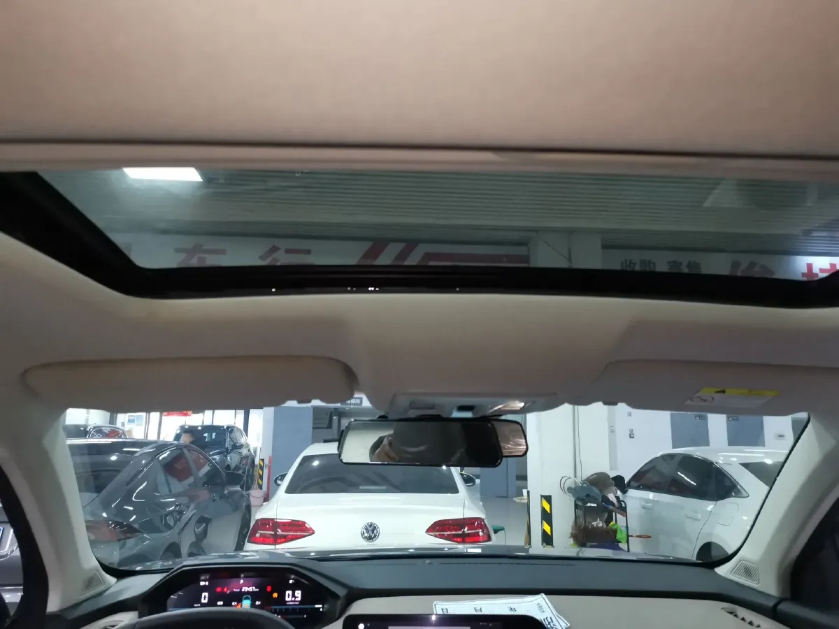 2022 ChangAn CS55 Plus 1.5T 188HP L4 7DCT,autocango,china used car exporter,china ev exporter,chinese used car exporter,chinese used ev exporter