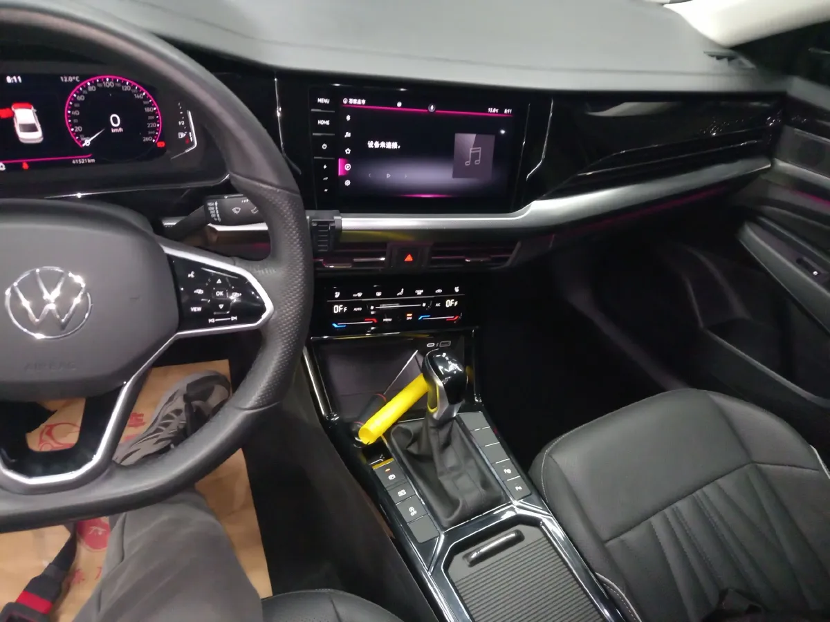 2022 Toyota Avalon 2.5L 209HP L4 8AT,autocango,china used car exporter,china ev exporter,chinese used car exporter,chinese used ev exporter