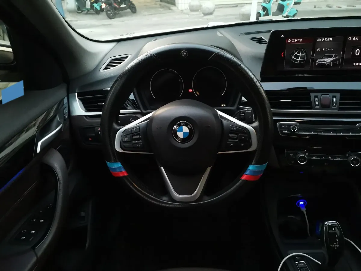2020 BMW X1 2.0T 192HP L4 7DCT,autocango,china used car exporter,china ev exporter,chinese used car exporter,chinese used ev exporter