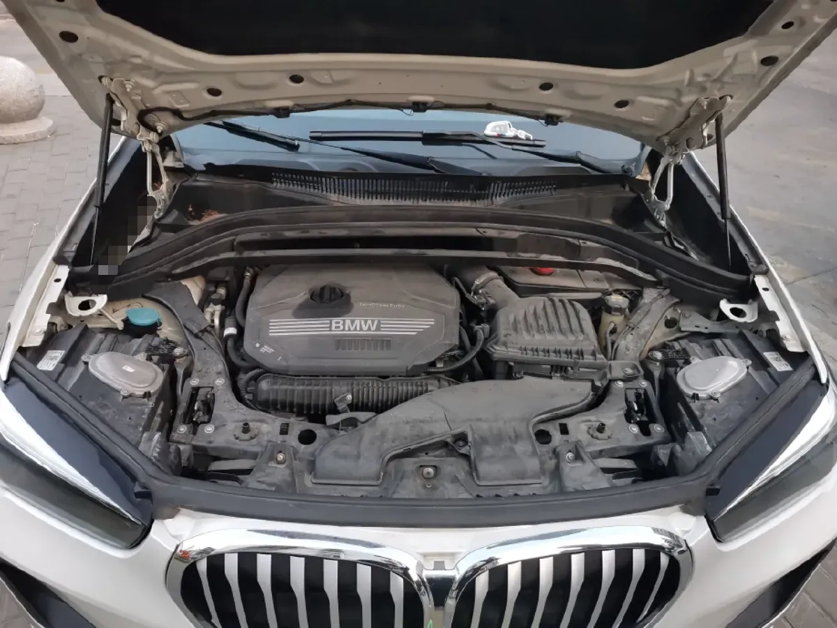 2020 BMW X1 2.0T 192HP L4 7DCT,autocango,china used car exporter,china ev exporter,chinese used car exporter,chinese used ev exporter