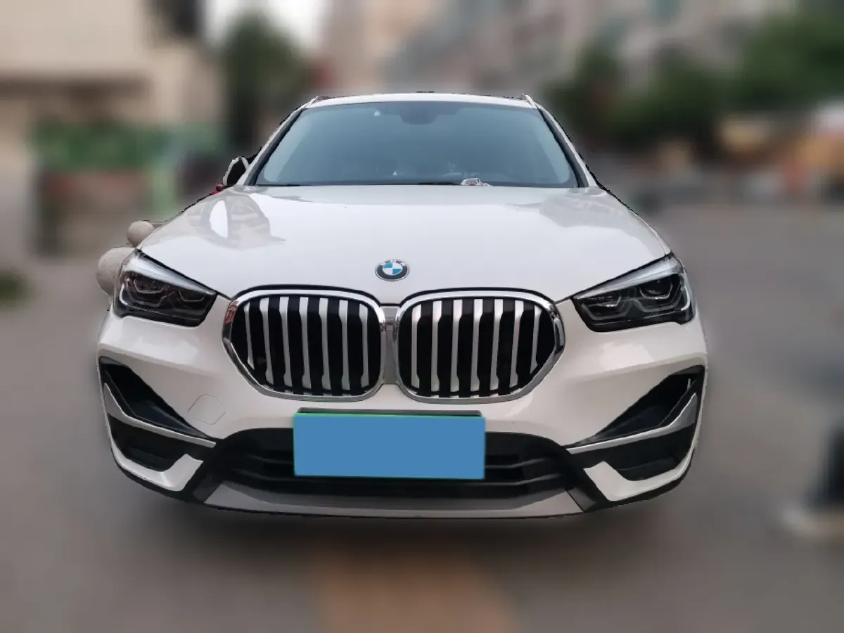 2020 BMW X1 2.0T 192HP L4 7DCT,autocango,china used car exporter,china ev exporter,chinese used car exporter,chinese used ev exporter
