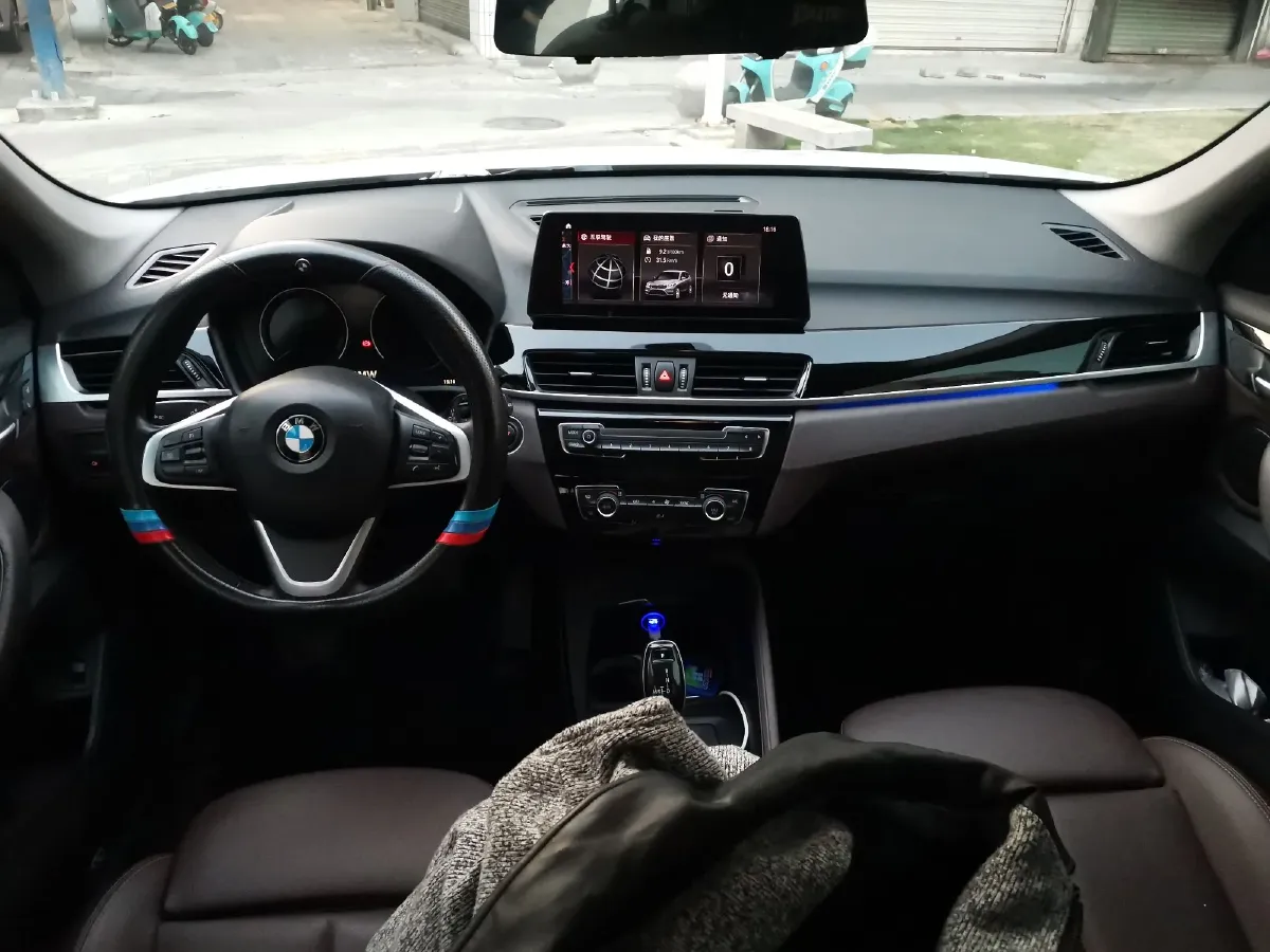 2020 BMW X1 2.0T 192HP L4 7DCT,autocango,china used car exporter,china ev exporter,chinese used car exporter,chinese used ev exporter