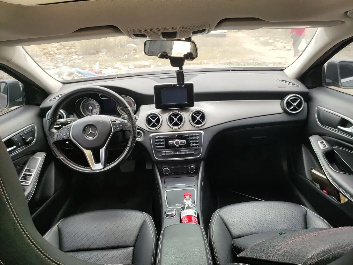 2015 Mercedes-Benz GLA Class 1.6T 156HP L4 7DCT,autocango,china used car exporter,china ev exporter,chinese used car exporter,chinese used ev exporter