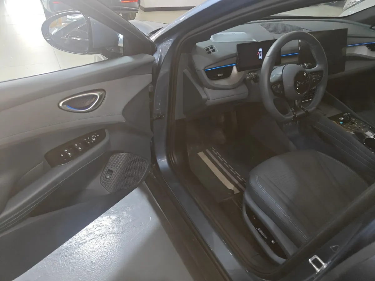 2025 BYD Seal06GT BEV 72.96KWH,autocango,china used car exporter,china ev exporter,chinese used car exporter,chinese used ev exporter