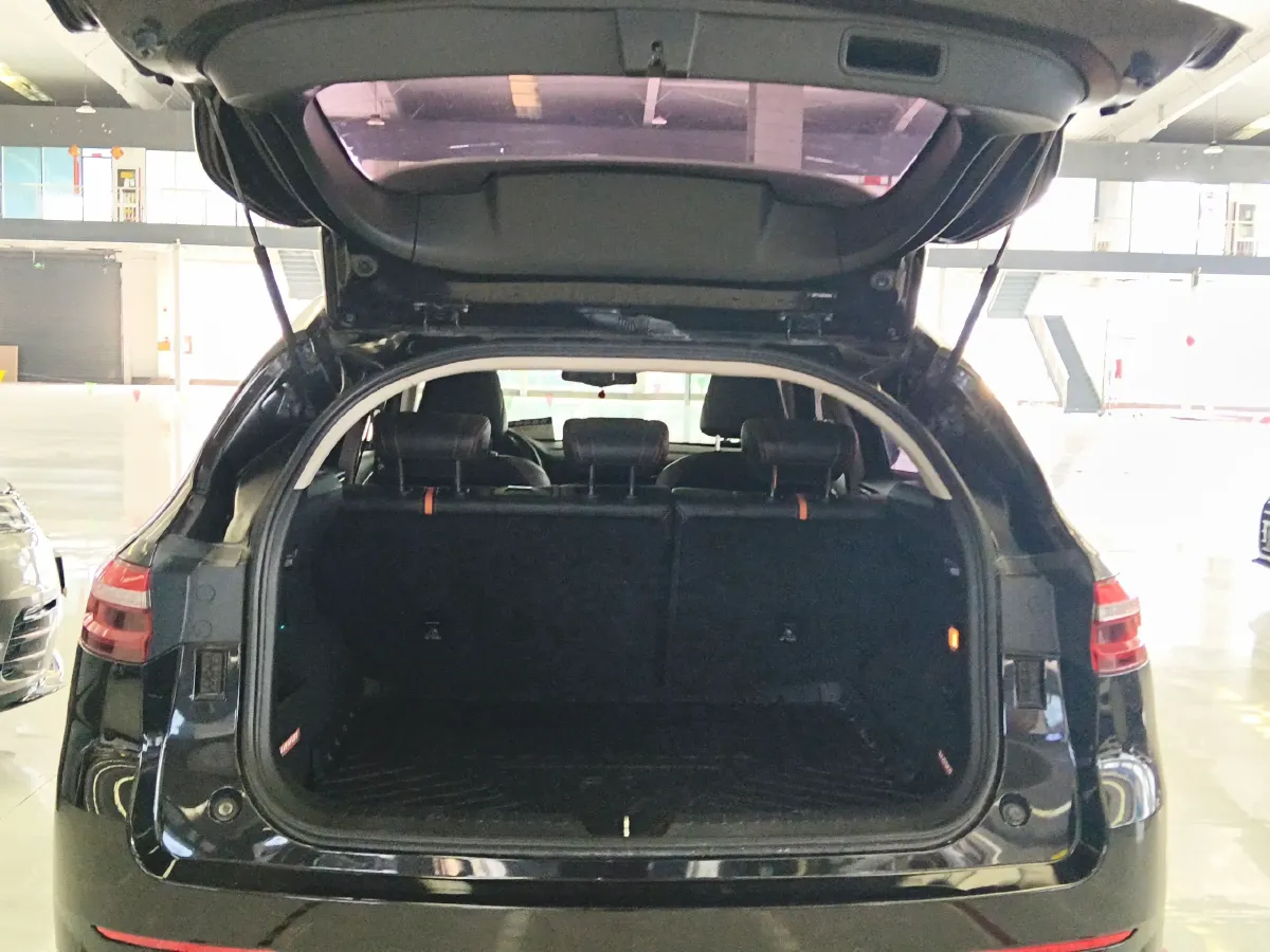 2021 Geely Monjaro 2.0T 218HP L4 7DCT,autocango,china used car exporter,china ev exporter,chinese used car exporter,chinese used ev exporter