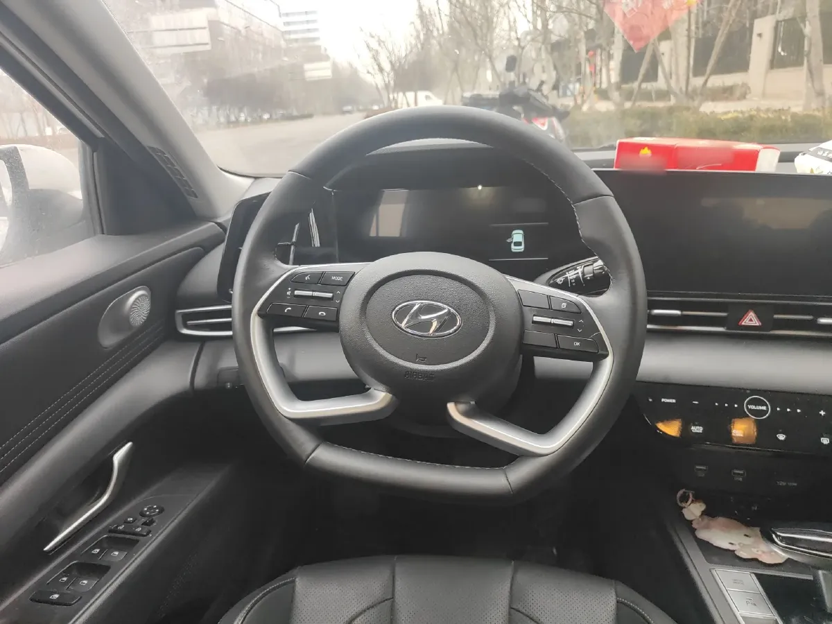 2022 Toyota Corolla 1.2T 116HP L4 CVT,autocango,china used car exporter,china ev exporter,chinese used car exporter,chinese used ev exporter