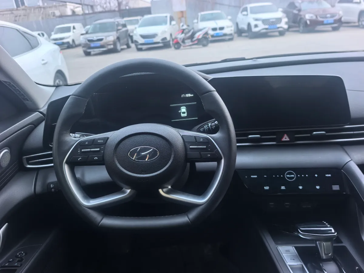 2022 Toyota Corolla 1.2T 116HP L4 CVT,autocango,china used car exporter,china ev exporter,chinese used car exporter,chinese used ev exporter