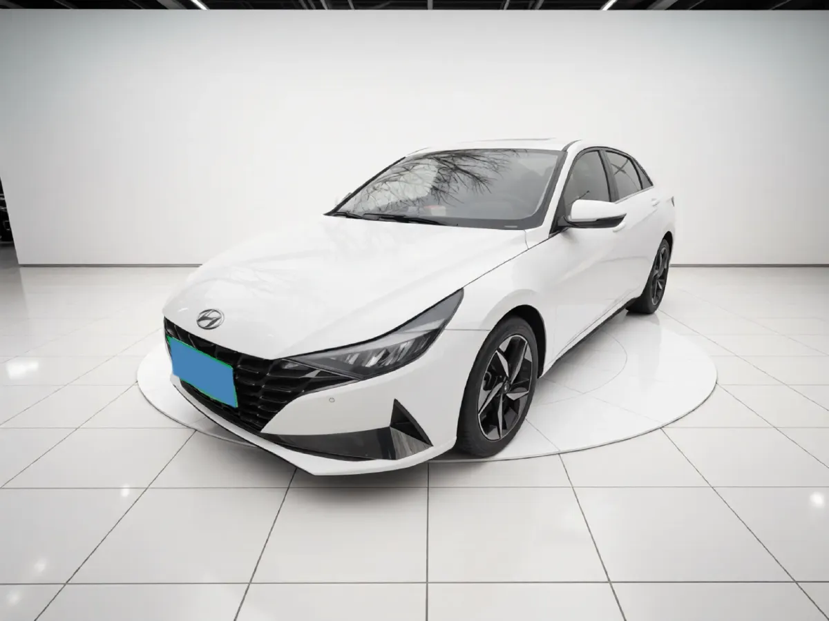 2022 Toyota Corolla 1.2T 116HP L4 CVT,autocango,china used car exporter,china ev exporter,chinese used car exporter,chinese used ev exporter