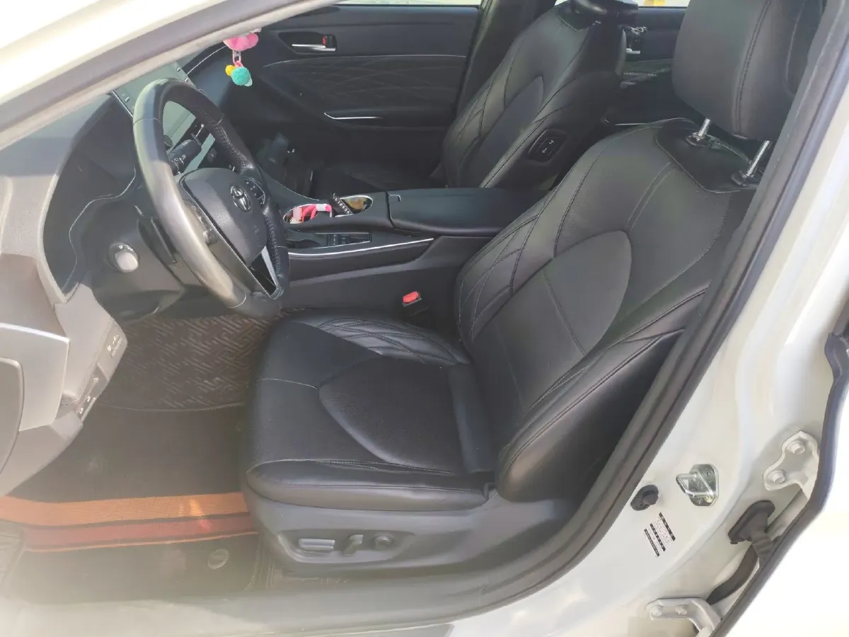 2019 Toyota Avalon 2.5L 209HP L4 8AT,autocango,china used car exporter,china ev exporter,chinese used car exporter,chinese used ev exporter