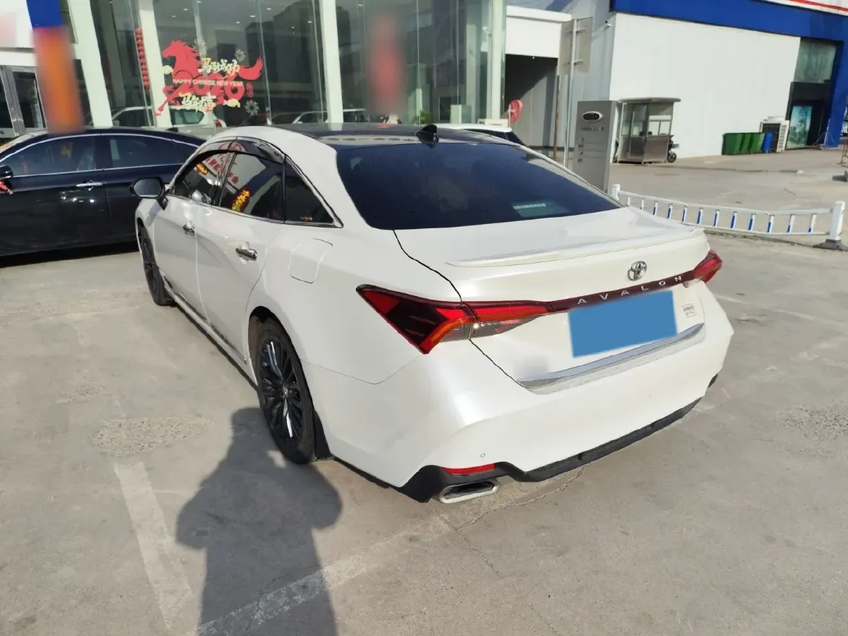 2019 Toyota Avalon 2.5L 209HP L4 8AT,autocango,china used car exporter,china ev exporter,chinese used car exporter,chinese used ev exporter