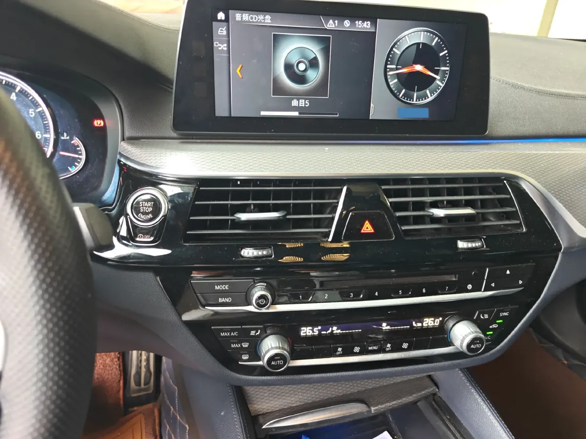 2018 BMW 5 Series 2.0T 184HP L4 8AT,autocango,china used car exporter,china ev exporter,chinese used car exporter,chinese used ev exporter