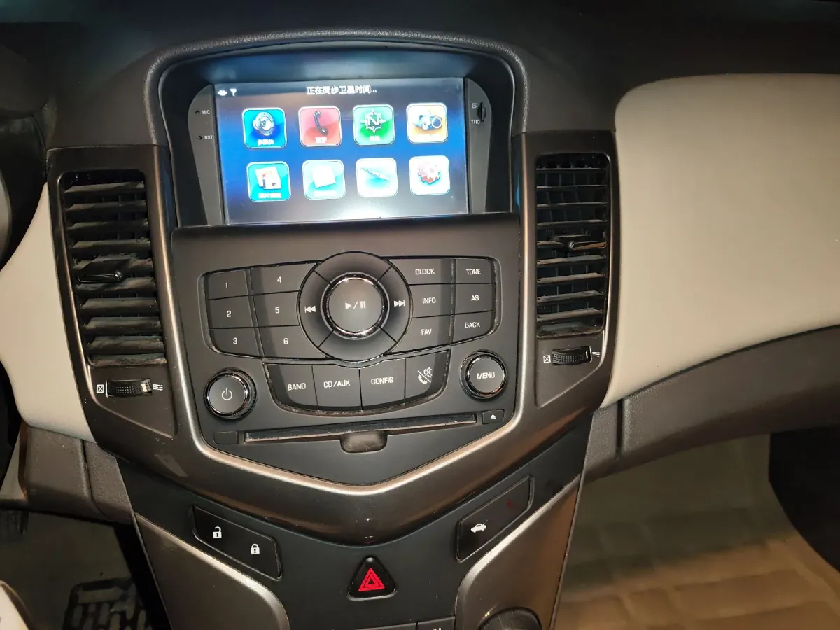 2015 Chevrolet Cruze 1.5L 113HP L4 5MT,autocango,china used car exporter,china ev exporter,chinese used car exporter,chinese used ev exporter