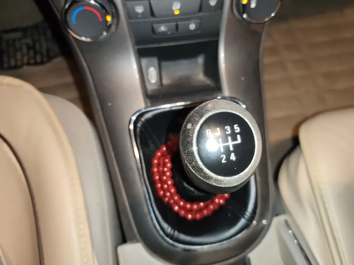 2015 Chevrolet Cruze 1.5L 113HP L4 5MT,autocango,china used car exporter,china ev exporter,chinese used car exporter,chinese used ev exporter