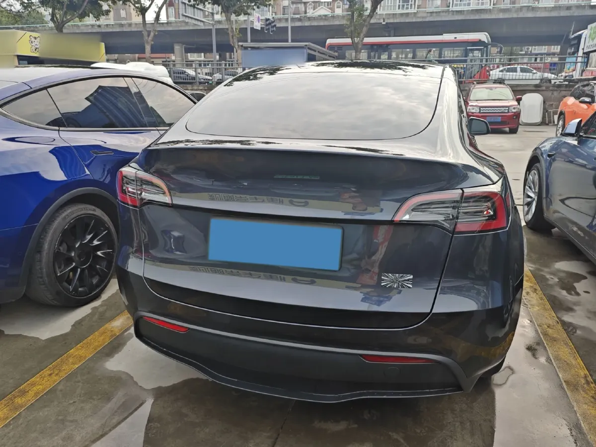 2024 Tesla Model Y BEV 78.4KWH,autocango,china used car exporter,china ev exporter,chinese used car exporter,chinese used ev exporter