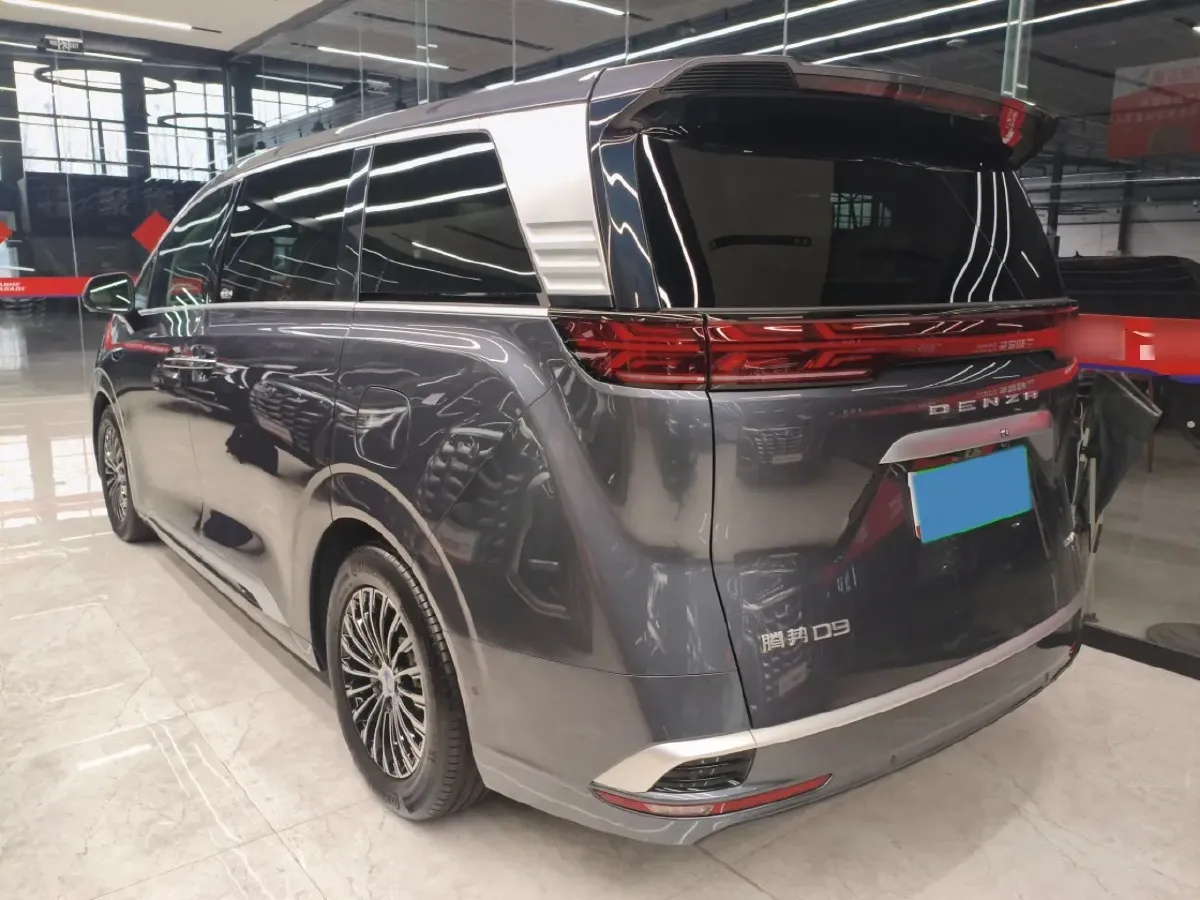 2025 Denza D9 1.5T 156HP L4 E-CVT PHEV 40KWH,autocango,china used car exporter,china ev exporter,chinese used car exporter,chinese used ev exporter