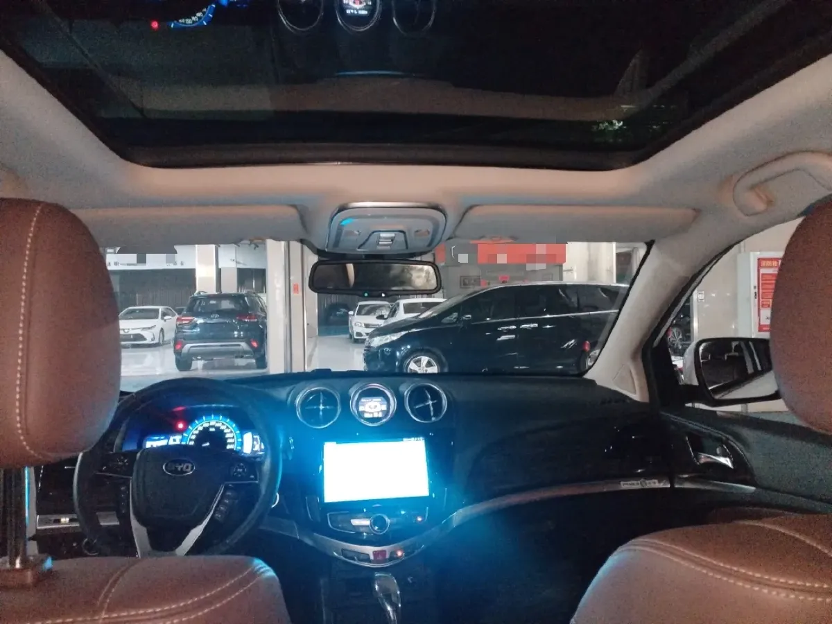 2017 BYD S7 2.0T 205HP L4 6DCT,autocango,china used car exporter,china ev exporter,chinese used car exporter,chinese used ev exporter