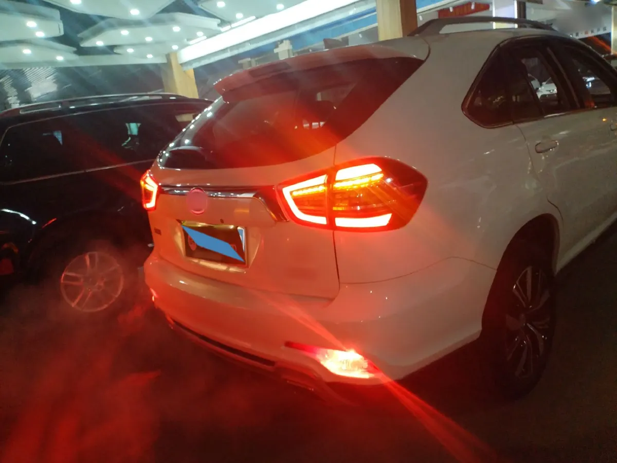 2017 BYD S7 2.0T 205HP L4 6DCT,autocango,china used car exporter,china ev exporter,chinese used car exporter,chinese used ev exporter