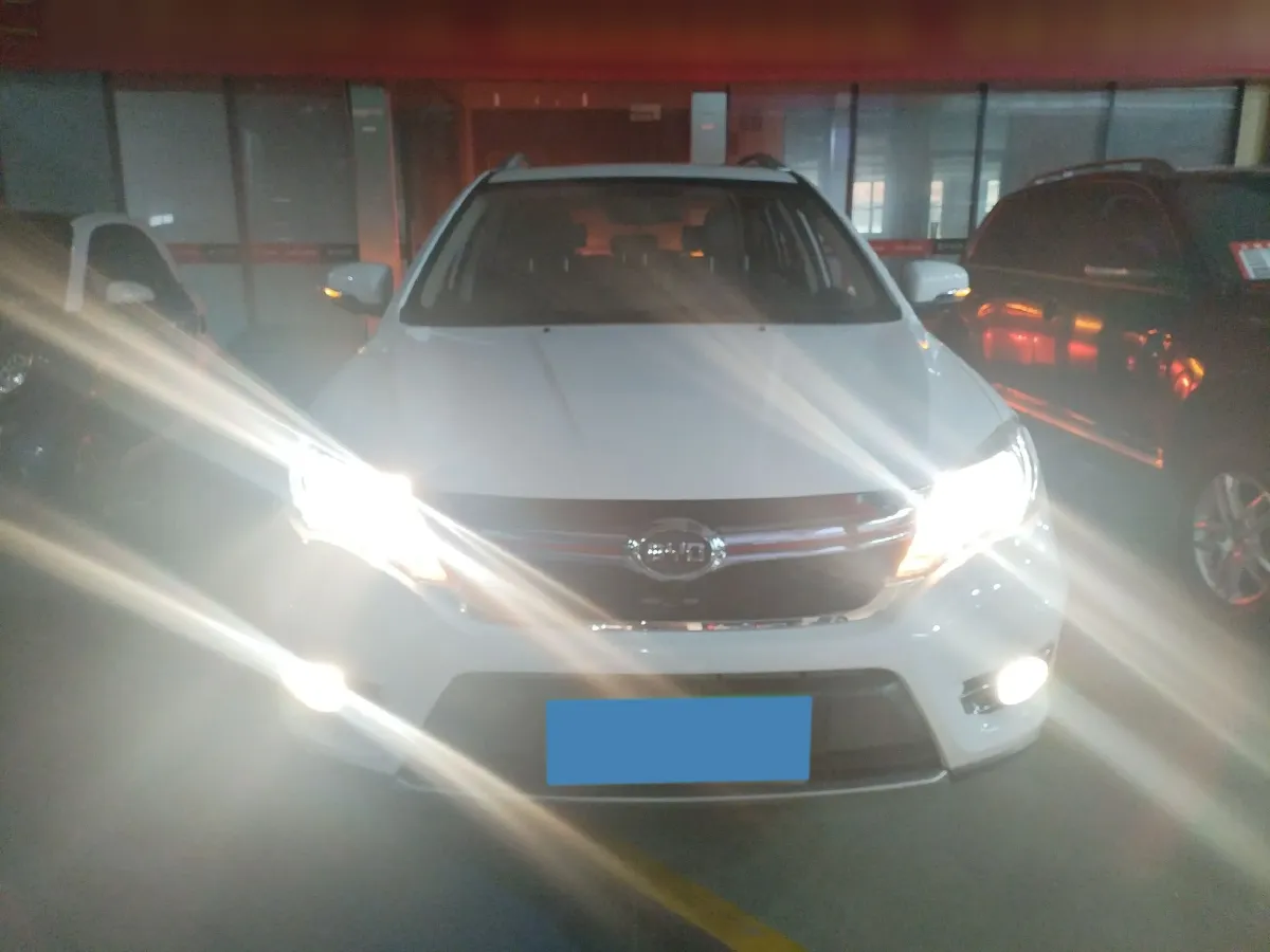 2017 BYD S7 2.0T 205HP L4 6DCT,autocango,china used car exporter,china ev exporter,chinese used car exporter,chinese used ev exporter