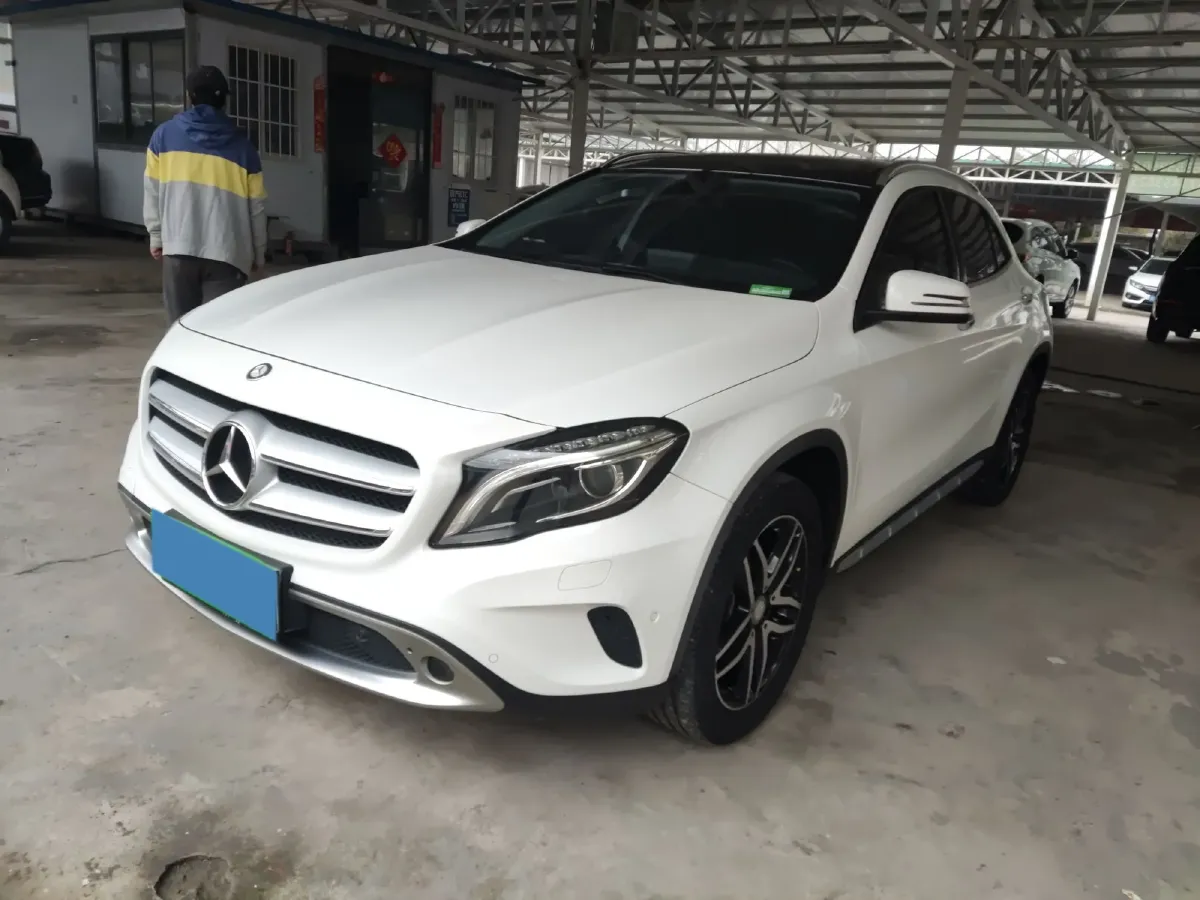 2016 Mercedes-Benz GLA Class 2.0T 184HP L4 7DCT,autocango,china used car exporter,china ev exporter,chinese used car exporter,chinese used ev exporter