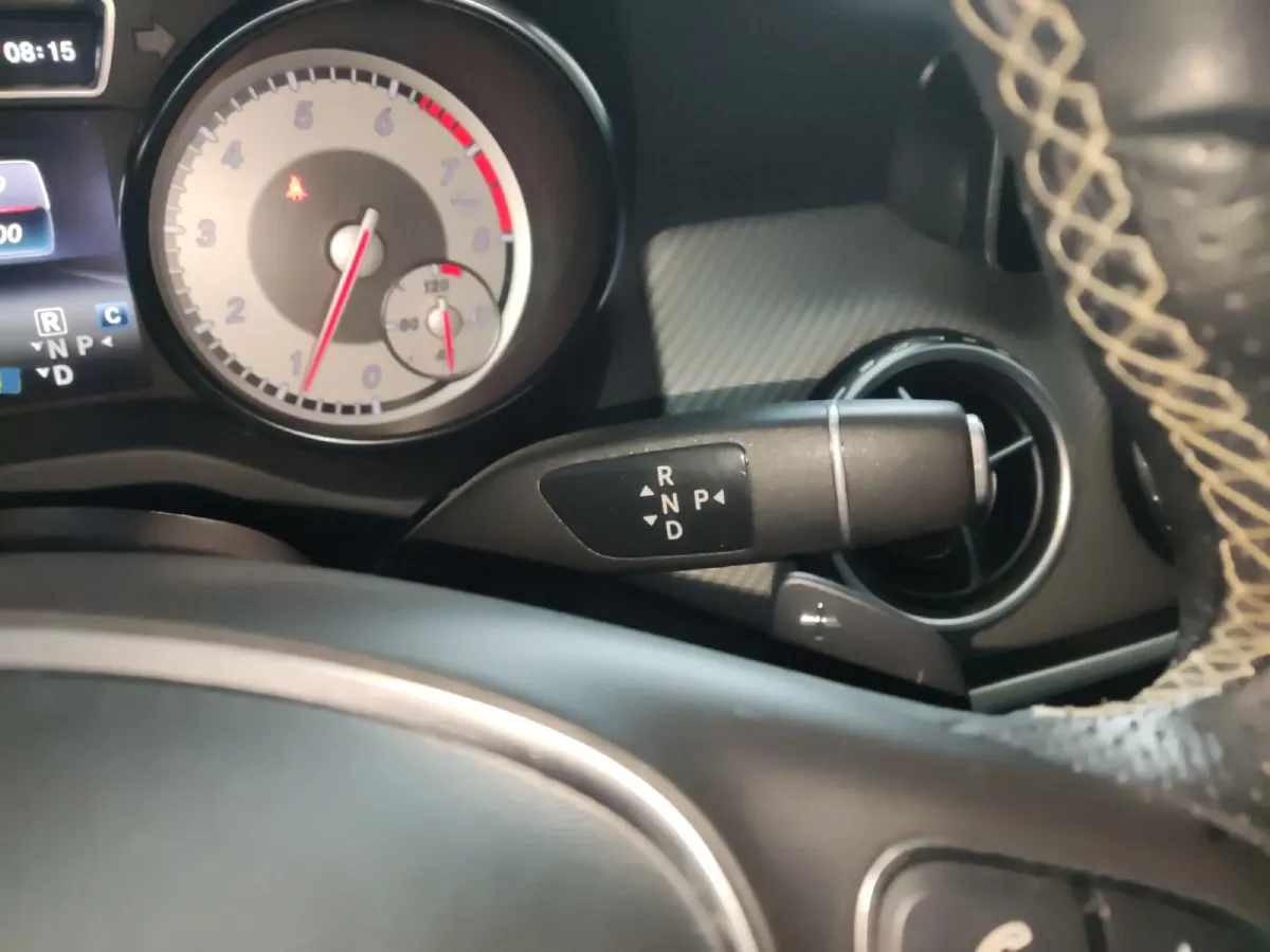 2016 Mercedes-Benz GLA Class 2.0T 184HP L4 7DCT,autocango,china used car exporter,china ev exporter,chinese used car exporter,chinese used ev exporter