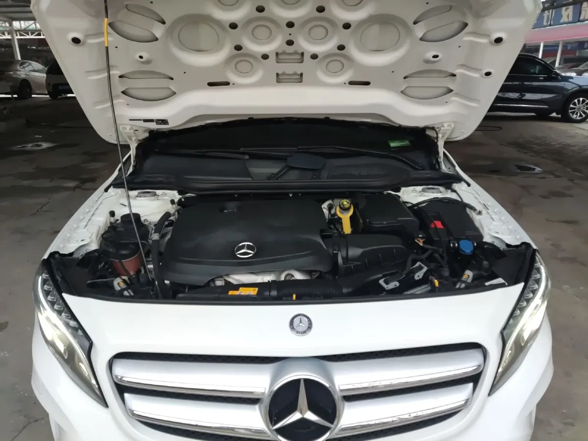 2016 Mercedes-Benz GLA Class 2.0T 184HP L4 7DCT,autocango,china used car exporter,china ev exporter,chinese used car exporter,chinese used ev exporter
