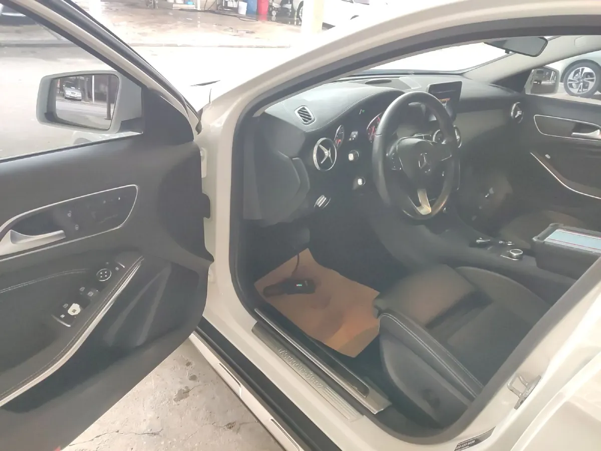 2016 Mercedes-Benz GLA Class 2.0T 184HP L4 7DCT,autocango,china used car exporter,china ev exporter,chinese used car exporter,chinese used ev exporter