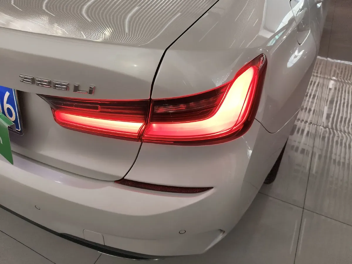 2020 BMW 3 Series 2.0T 184HP L4 8AT,autocango,china used car exporter,china ev exporter,chinese used car exporter,chinese used ev exporter