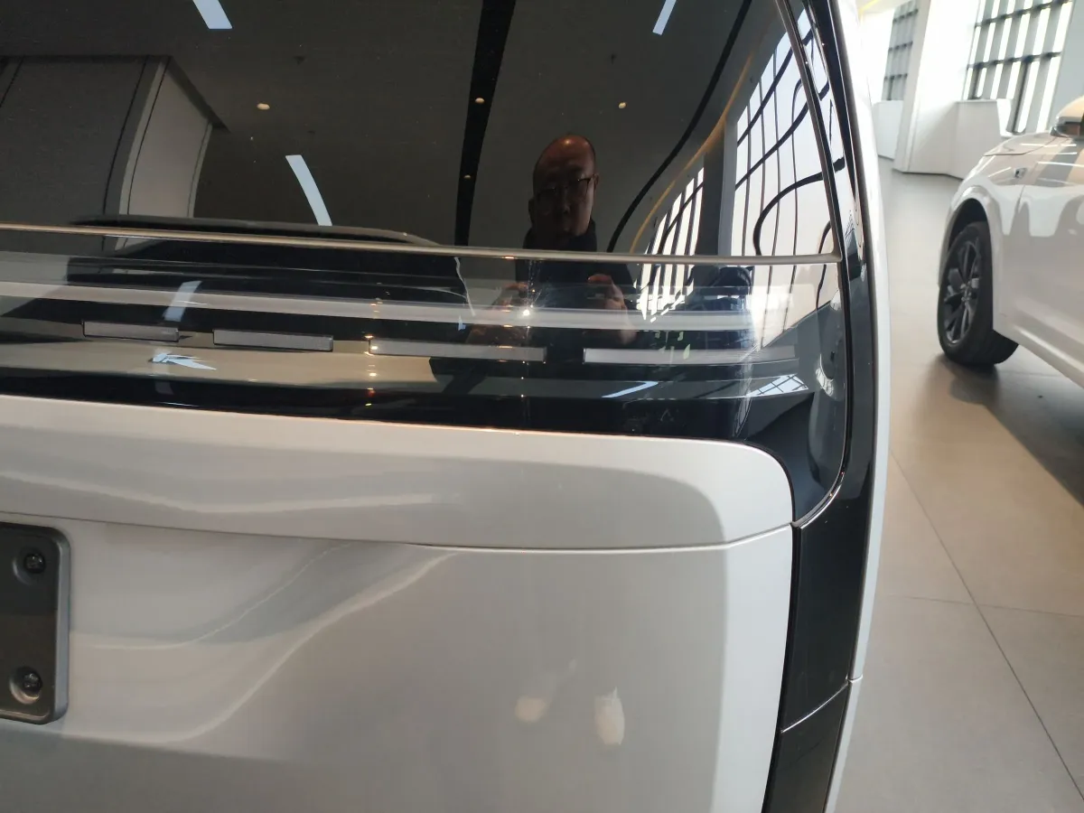 2025 Li MEGA BEV,autocango,china used car exporter,china ev exporter,chinese used car exporter,chinese used ev exporter