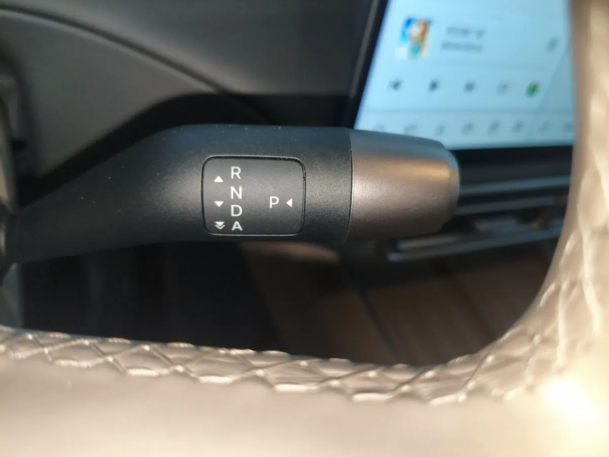 2025 Li MEGA BEV,autocango,china used car exporter,china ev exporter,chinese used car exporter,chinese used ev exporter